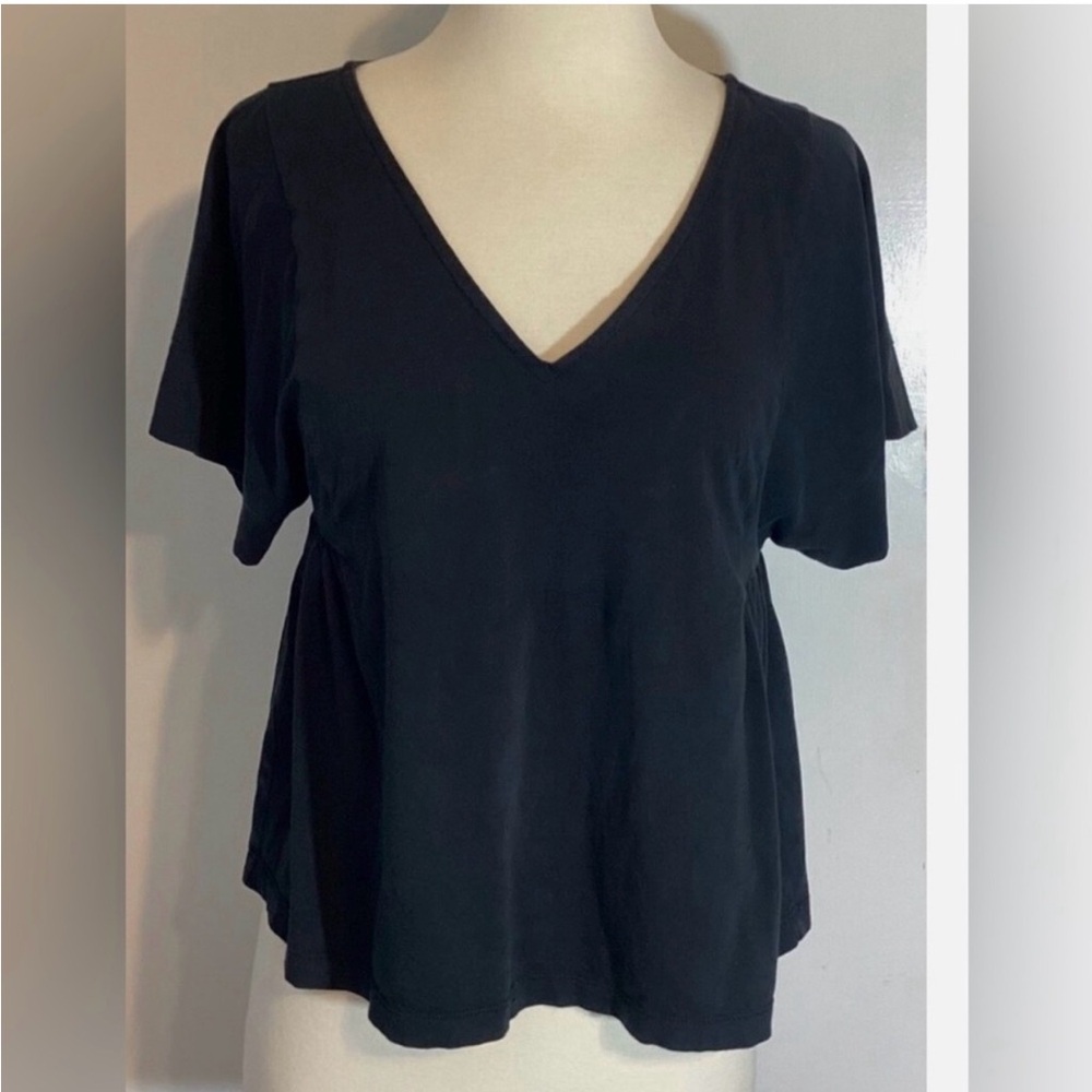 NWT Madewell Black V-Neck short slevee Top L